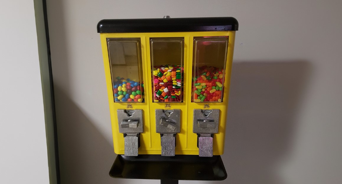 Leadership Lessons from Servicing Candy Machines as a Teenager - Zach ...